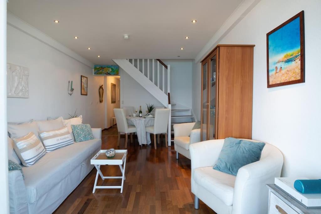 La Prom - A Two Bedroom Apartment With A Sea View Nice Exterior photo