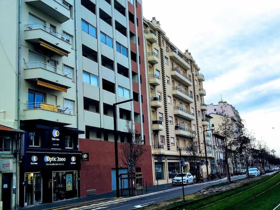 La Prom - A Two Bedroom Apartment With A Sea View Nice Exterior photo